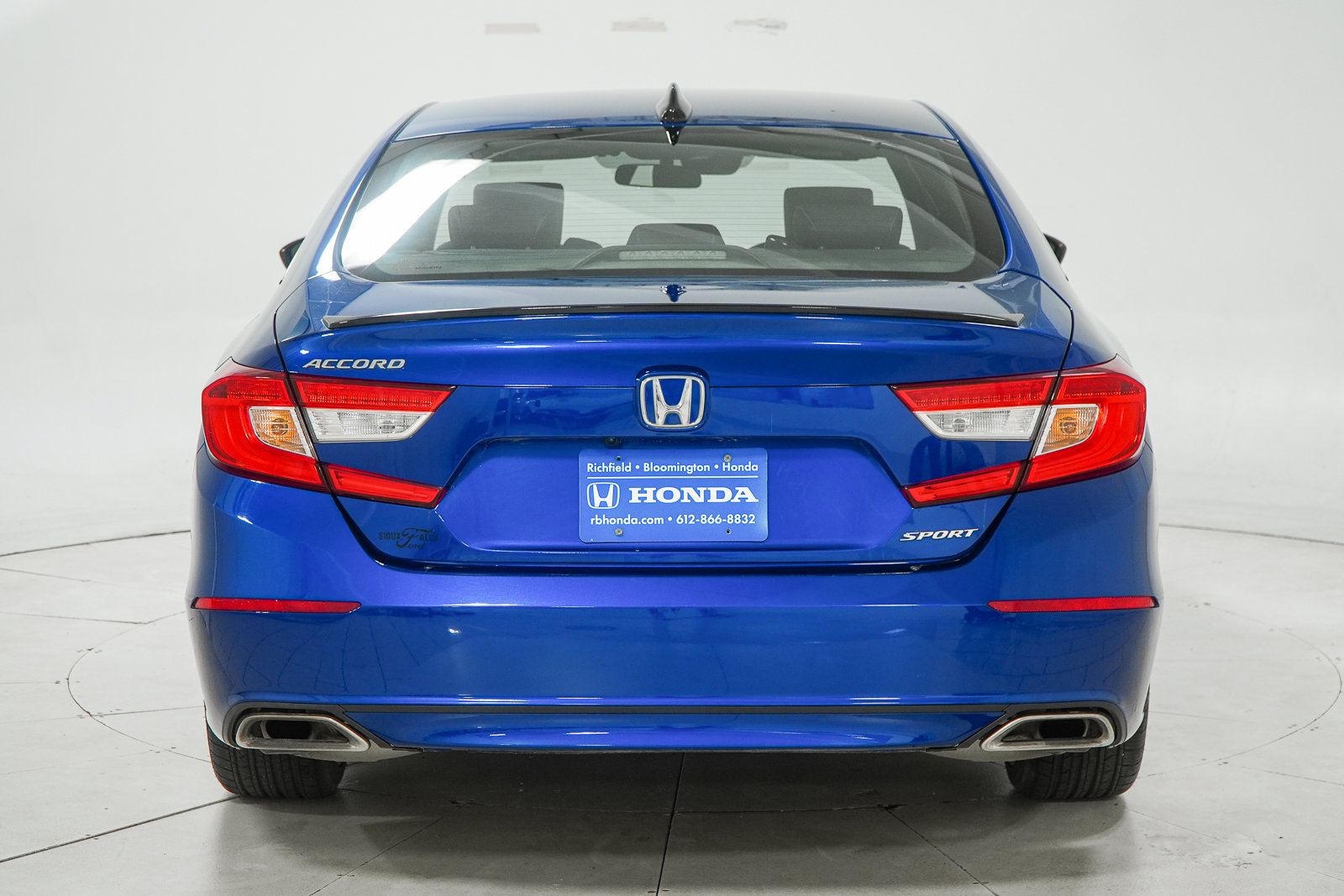 Used 2022 Honda Accord Sport image 9