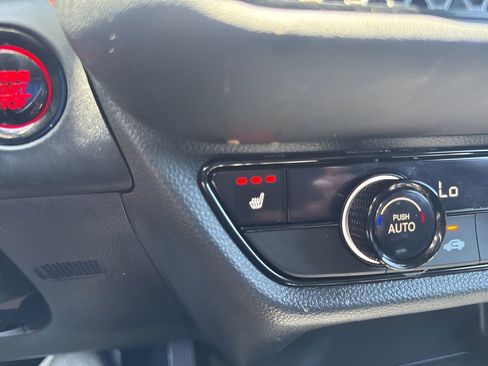 Used 2023 Honda HR-V Sport image 19