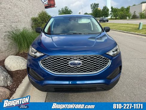 Used 2023 Ford Edge SE AWD/4WD image 2