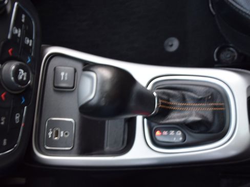 Used 2020 Jeep Compass Latitude w/ Popular Equipment Group image 23