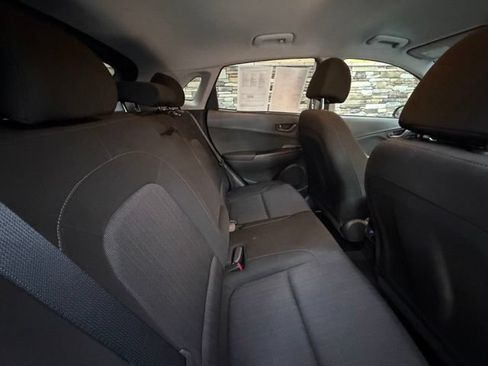 Certified 2023 Hyundai Kona SEL AWD/4WD image 33