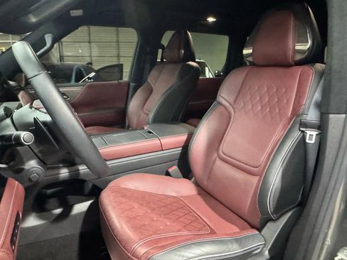 Used 2025 INFINITI QX80 Autograph w/ Premium Cargo Package image 12