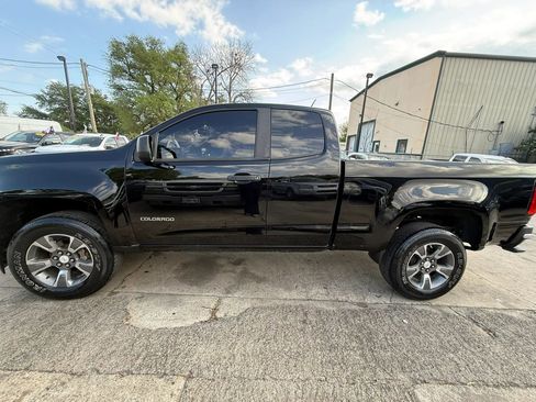 Used 2015 Chevrolet Colorado W/T w/ WT Convenience Package image 4