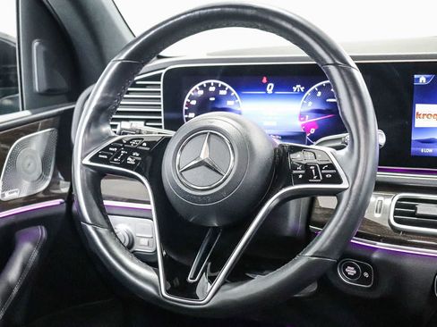 Used 2024 Mercedes-Benz GLE 350 4MATIC w/ 3rd Row Seat Package image 16