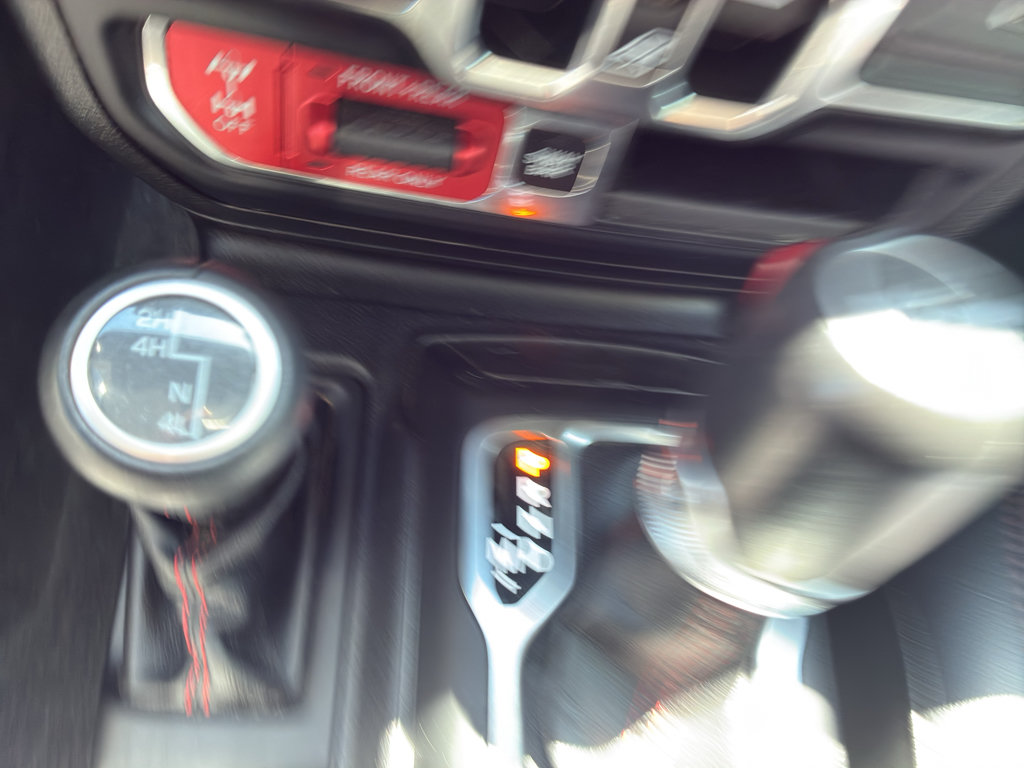 Used 2019 Jeep Wrangler Unlimited Rubicon AWD/4WD image 36
