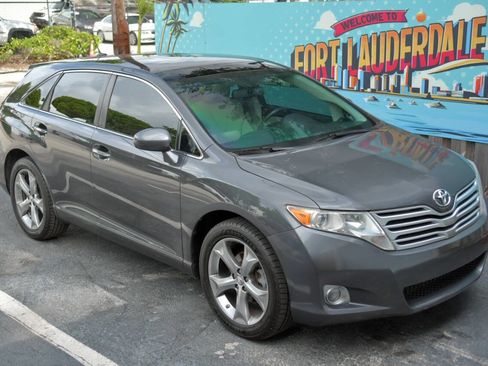 Used 2012 Toyota Venza Limited image 36