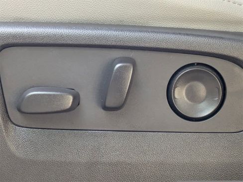 Used 2021 Chevrolet Tahoe LT image 26