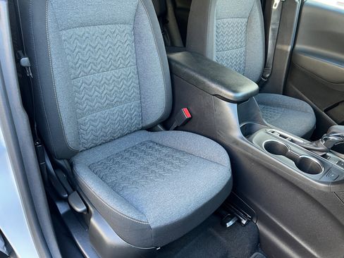 Used 2024 Chevrolet Equinox LT image 24