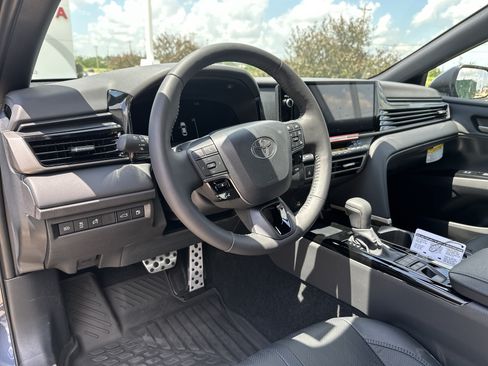 Used 2026 Toyota Camry XSE FWD image 14