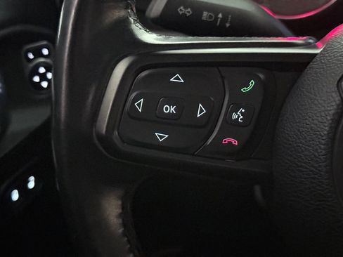 Used 2019 Jeep Wrangler Unlimited Sport S image 38