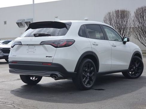 Used 2024 Honda HR-V Sport image 17
