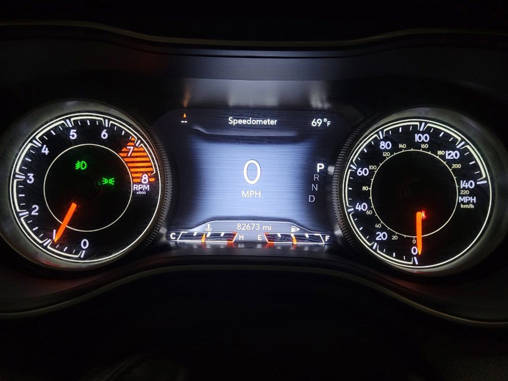 Used 2020 Jeep Cherokee Limited AWD/4WD image 23