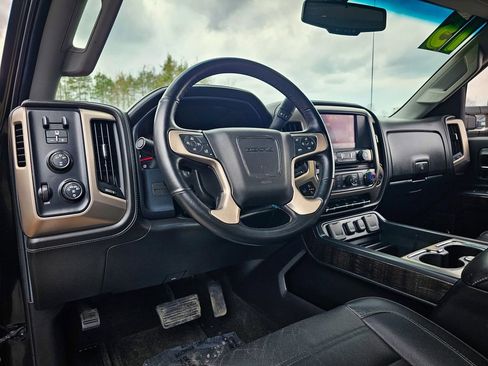 Used 2015 GMC Sierra 3500 Denali w/ Suspension Package, Off-Road image 13