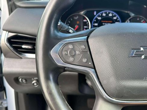 Used 2023 Chevrolet Traverse Premier w/ Redline Edition image 23