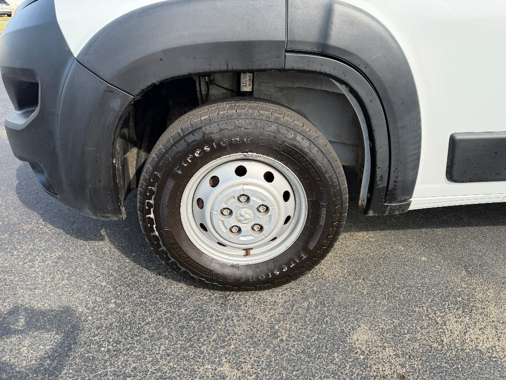 Used 2023 RAM ProMaster 2500 FWD image 12