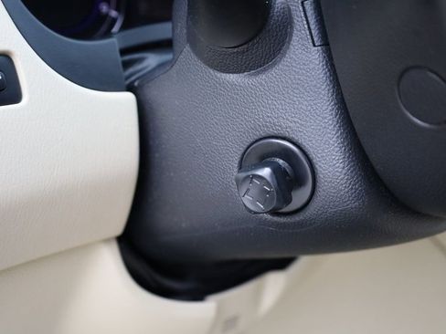 Used 2017 INFINITI QX50 AWD w/ Premium Plus Package image 32