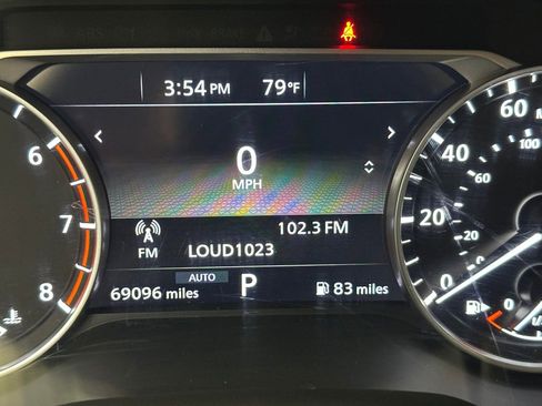 Used 2023 Nissan Rogue SV AWD/4WD image 3