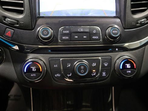Used 2017 Chevrolet Impala Premier image 29