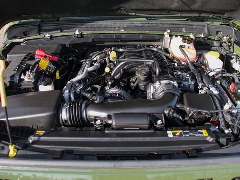 Used 2022 Jeep Wrangler Sport S image 12