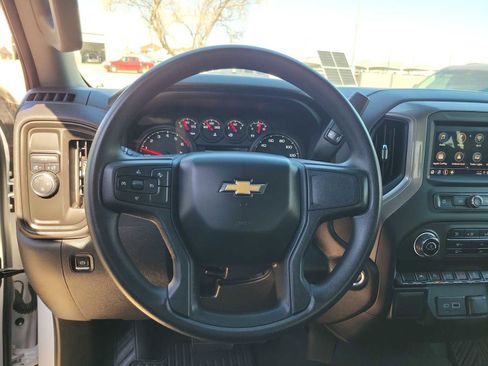 Used 2024 Chevrolet Silverado 1500 Custom image 15