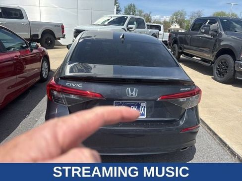 Used 2022 Honda Civic Sport image 7