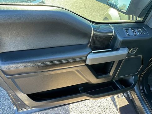 Used 2019 Ford F150 Raptor w/ Equipment Group 802A Luxury image 11