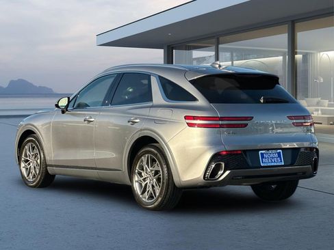 Used 2024 Genesis GV70 2.5T w/ Select Package image 6