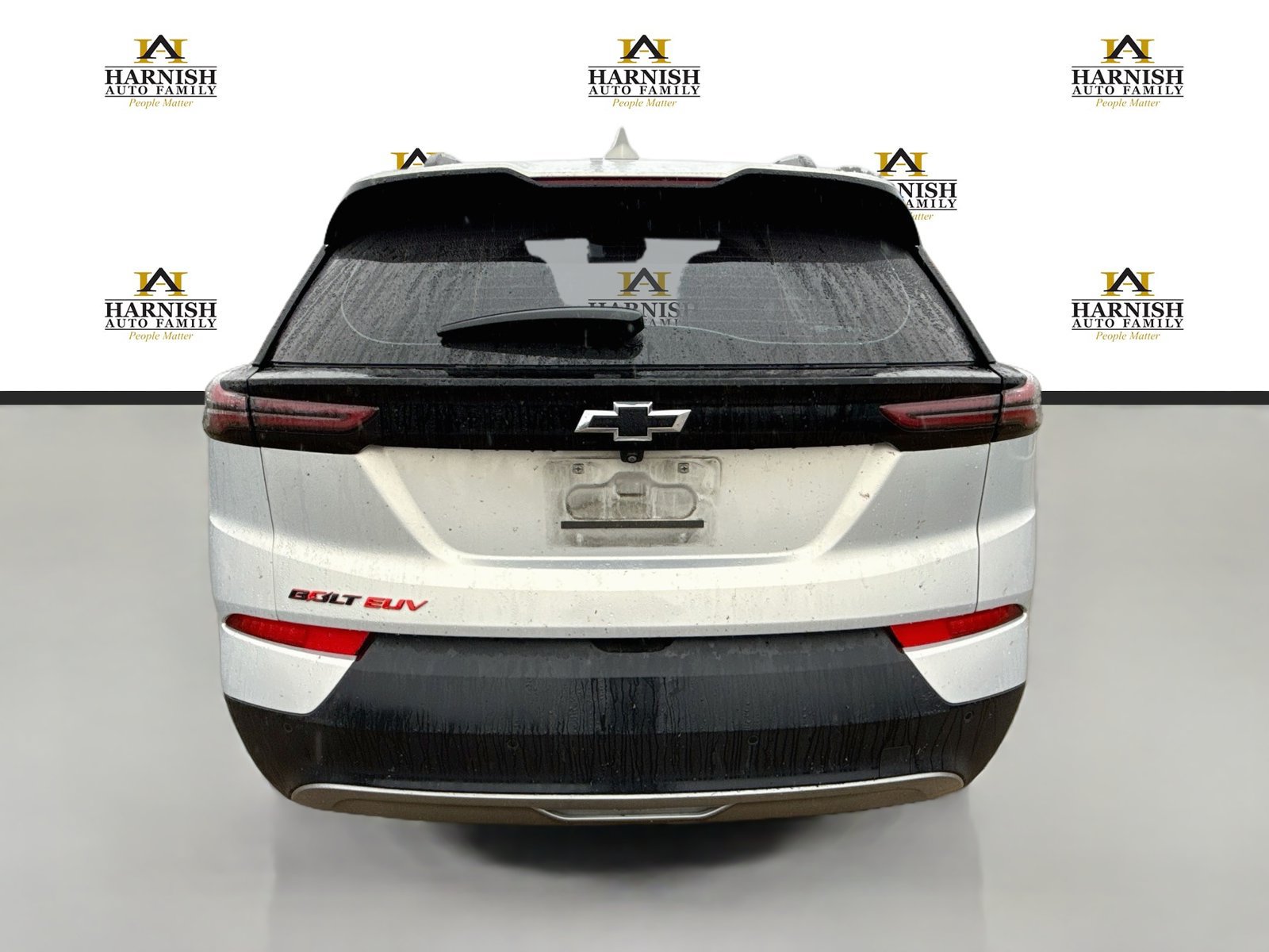 Used 2023 Chevrolet Bolt EUV Premier w/ Sun & Sound Package FWD image 4