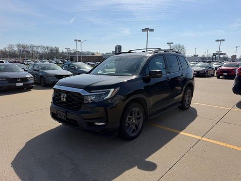 Certified 2023 Honda Passport EX-L image 7