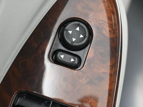 Used 2008 Buick LaCrosse CX image 12