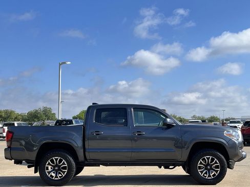 Used 2023 Toyota Tacoma SR AWD/4WD image 3