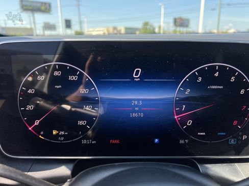 Certified 2025 Mercedes-Benz GLC 300 4MATIC image 21