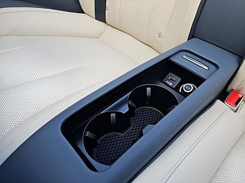 New 2024 Bentley Continental GT V8 image 41