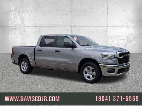 Certified 2025 RAM 1500 Big Horn AWD/4WD image 1
