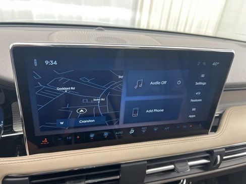 Certified 2023 Lincoln Corsair AWD w/ Equipment Group 101A image 18