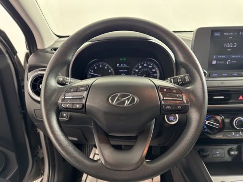 Used 2023 Hyundai Kona SEL image 19