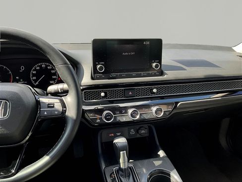 Used 2024 Honda Civic EX image 9