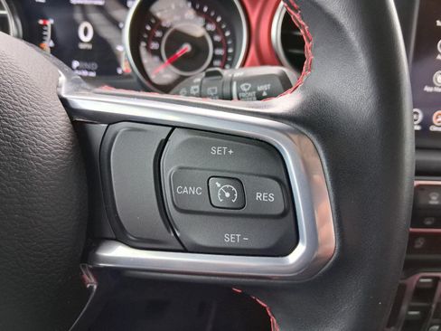 Used 2021 Jeep Wrangler Unlimited Rubicon AWD/4WD image 28