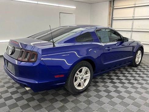 Used 2014 Ford Mustang Coupe RWD image 15