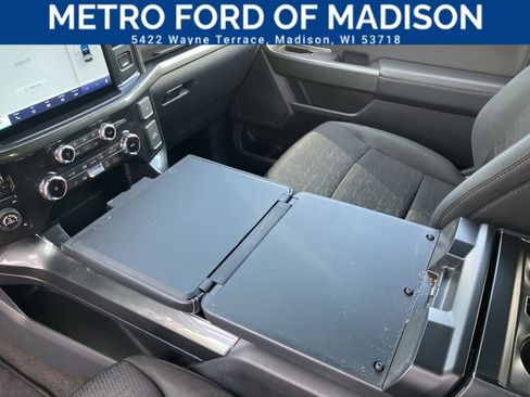 Certified 2022 Ford F150 XLT w/ Equipment Group 302A High image 21