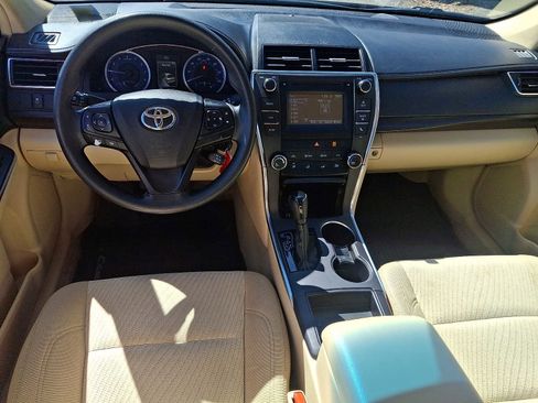 Used 2017 Toyota Camry LE image 14