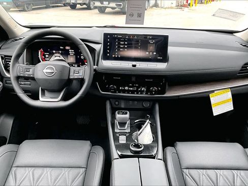 New 2026 Nissan Rogue Platinum w/ Tech Package image 5