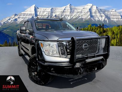 Used 2018 Nissan Titan SV w/ SV Convenience Package
