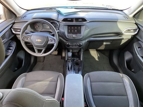 Used 2023 Chevrolet TrailBlazer LT FWD image 49