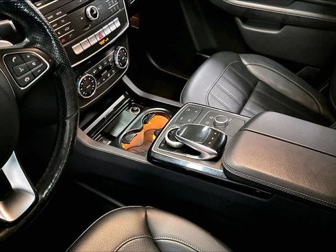 Used 2018 Mercedes-Benz GLS 450 4MATIC image 15