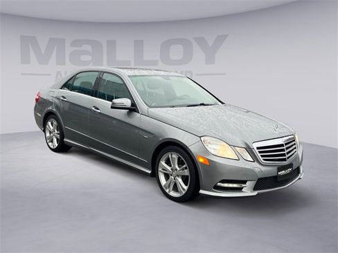 Used 2012 Mercedes-Benz E 350 4MATIC Sedan image 7