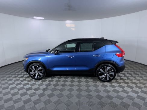 Used 2021 Volvo XC40 P8 Recharge AWD/4WD image 6