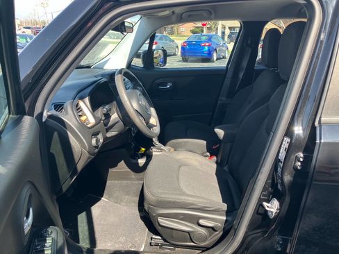 Used 2017 Jeep Renegade Sport w/ Power & Air Group FWD image 10