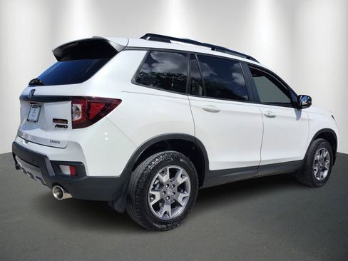 Used 2023 Honda Passport TrailSport image 7