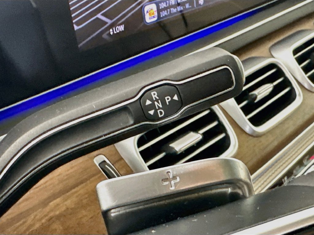 Certified 2024 Mercedes-Benz GLS 450 4MATIC image 17